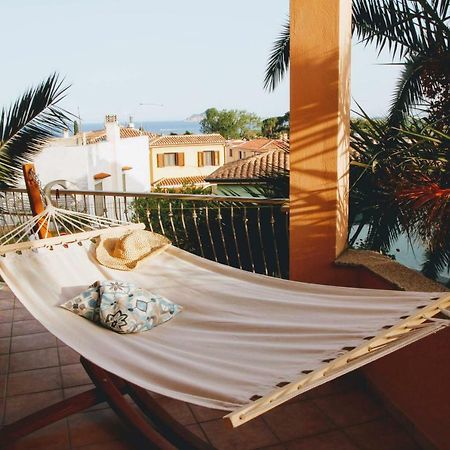 Grande Casa Al Mare Le Verande Санта Мария Наварезе Екстериор снимка